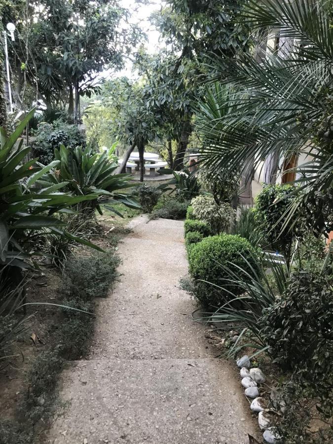 Hotel El Mirador Y Jardin トゥライヤカパン エクステリア 写真