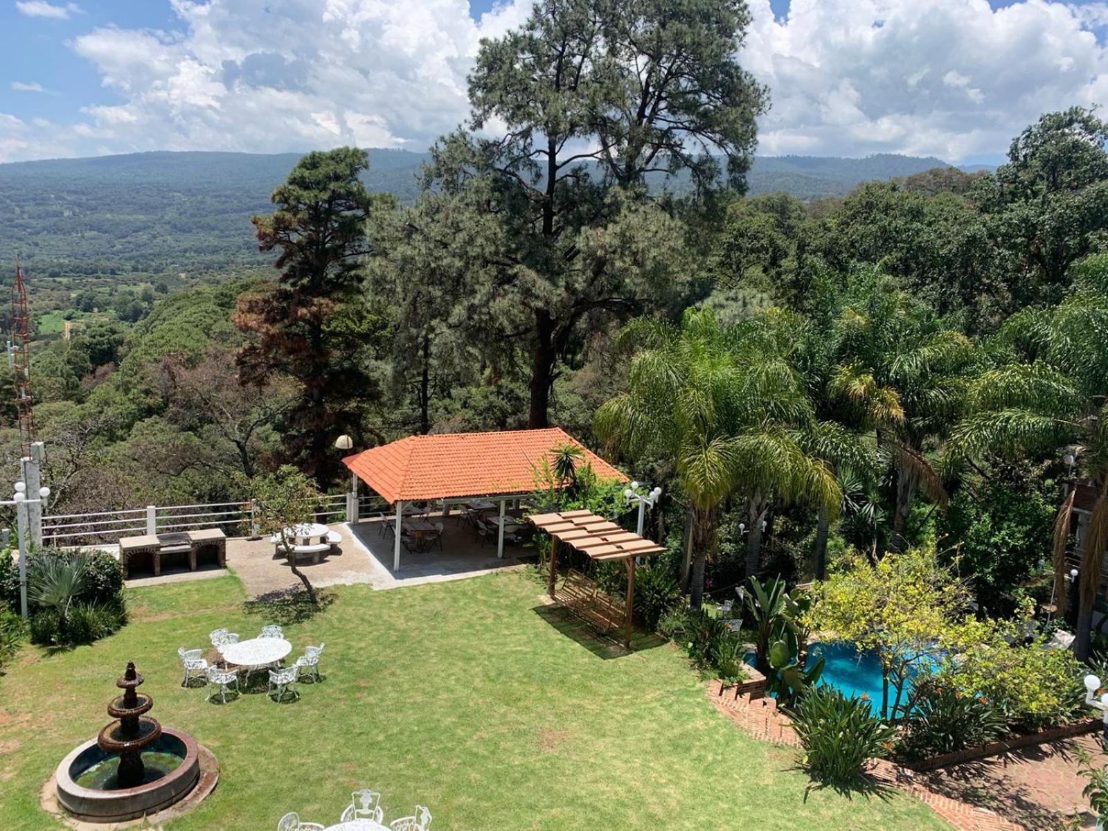 Hotel El Mirador Y Jardin トゥライヤカパン エクステリア 写真