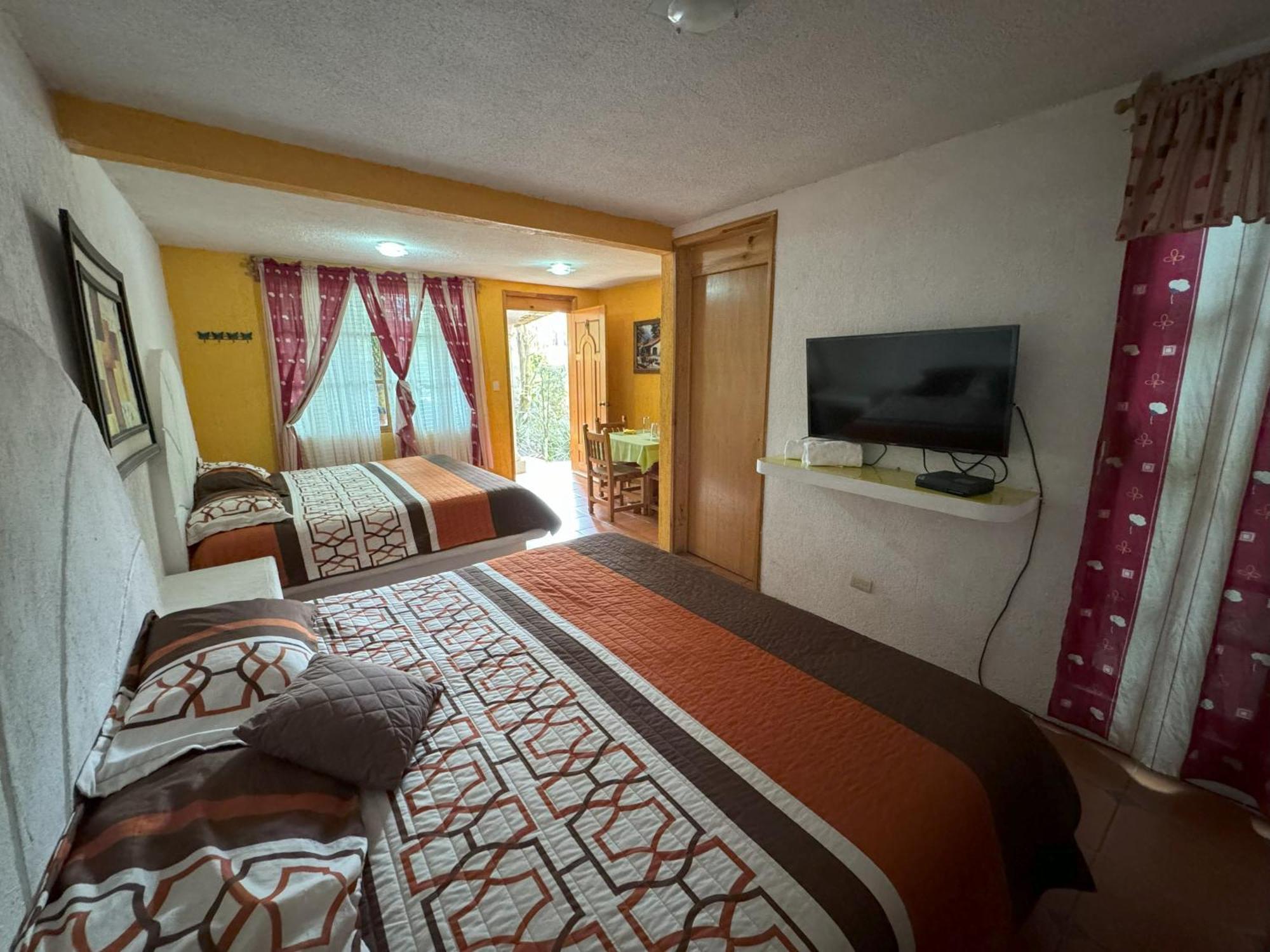 Hotel El Mirador Y Jardin トゥライヤカパン エクステリア 写真
