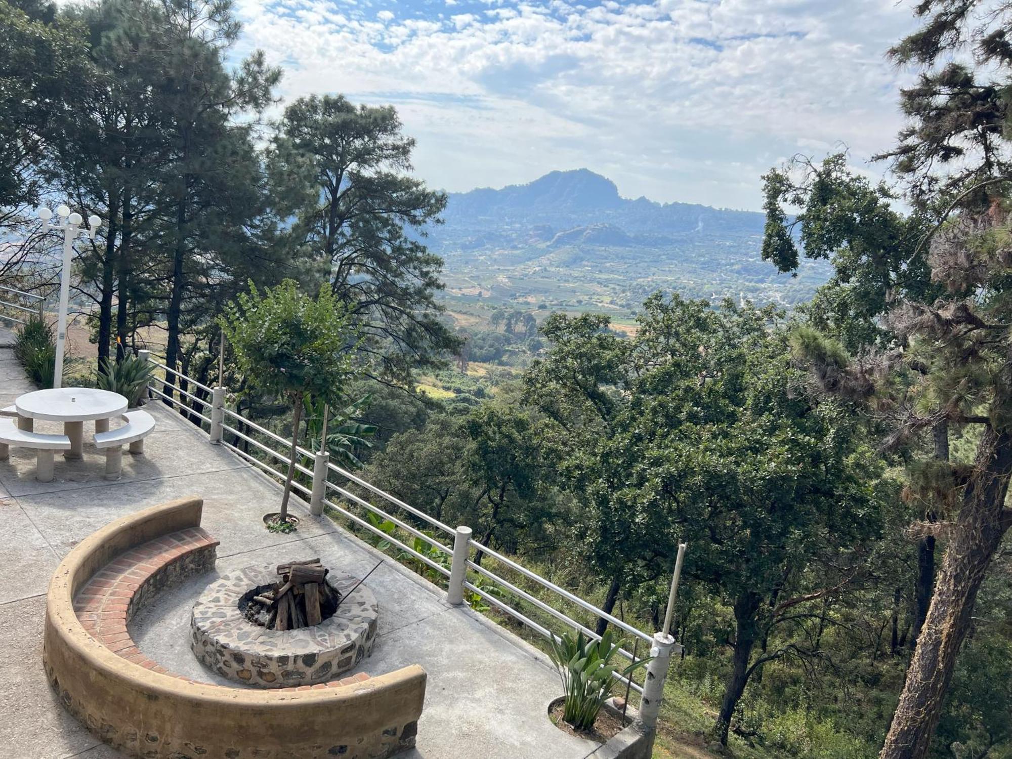 Hotel El Mirador Y Jardin トゥライヤカパン エクステリア 写真