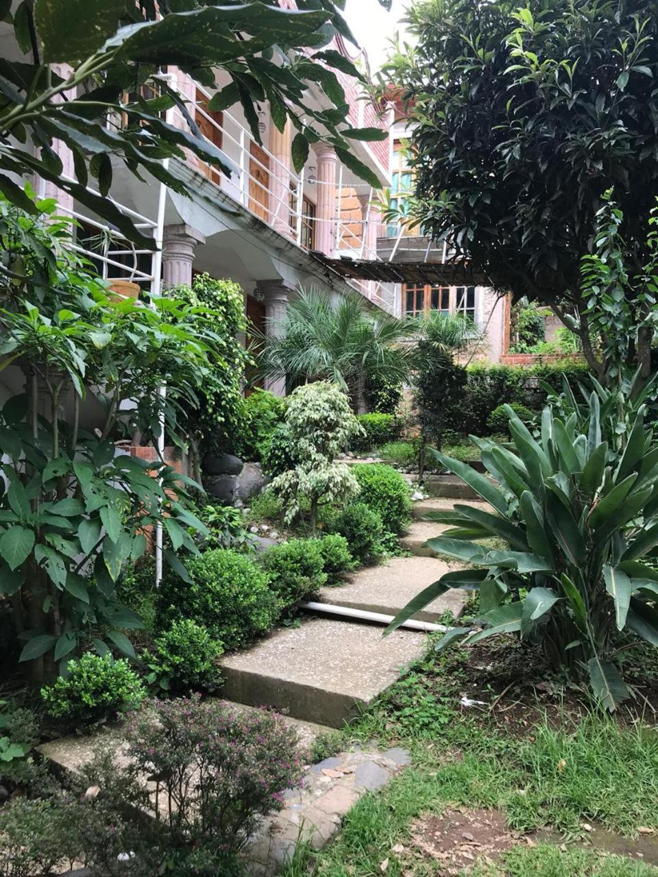 Hotel El Mirador Y Jardin トゥライヤカパン エクステリア 写真