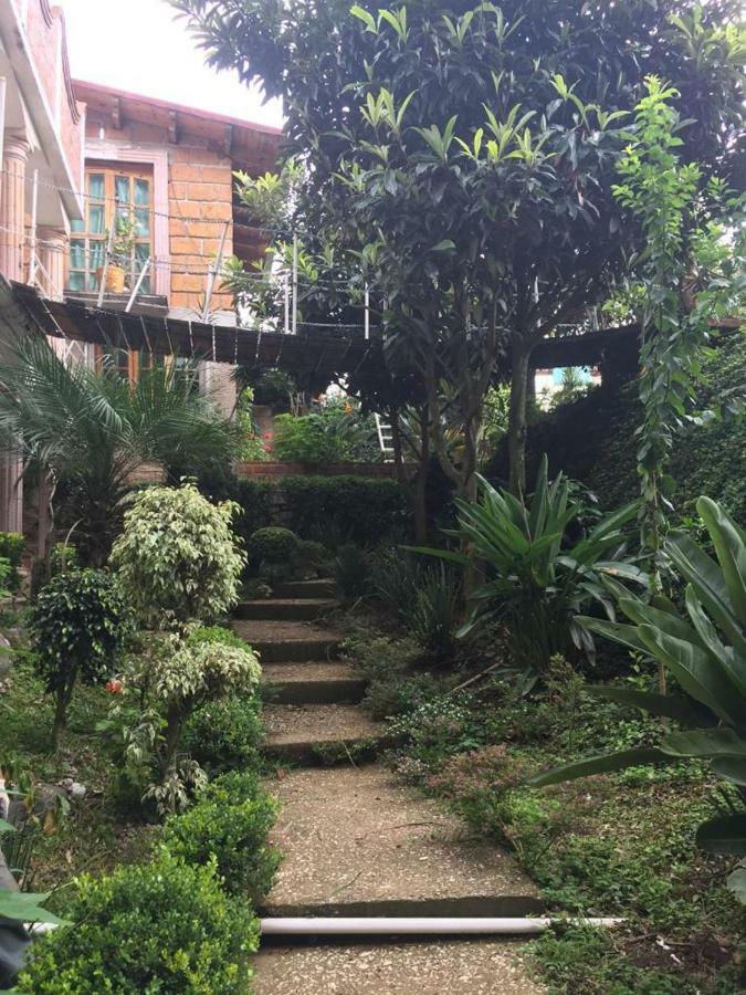 Hotel El Mirador Y Jardin トゥライヤカパン エクステリア 写真
